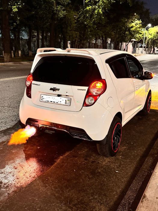 Spark srochna sotiladi