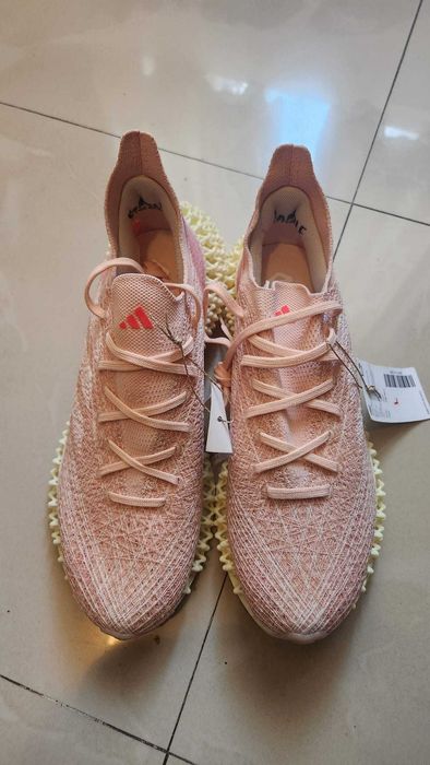 Adidas 4DFWD x STRUNG nr. 38 2/3