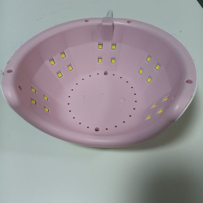 Лампа за маникюр