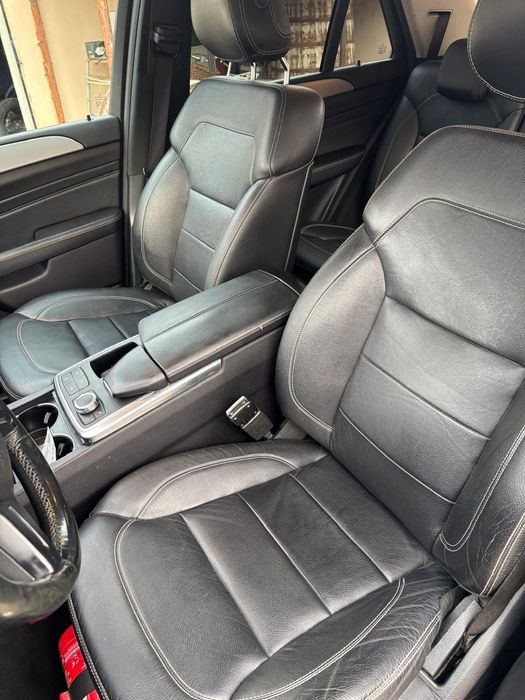 Vand Mercedes ML 350