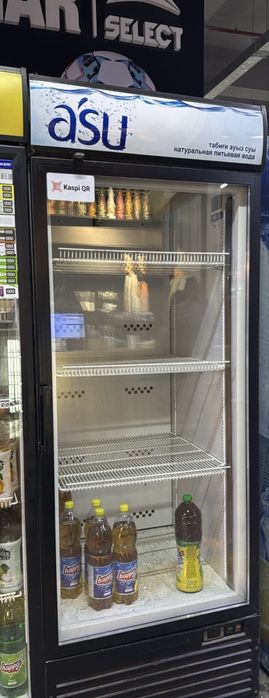 Витринный холодильник