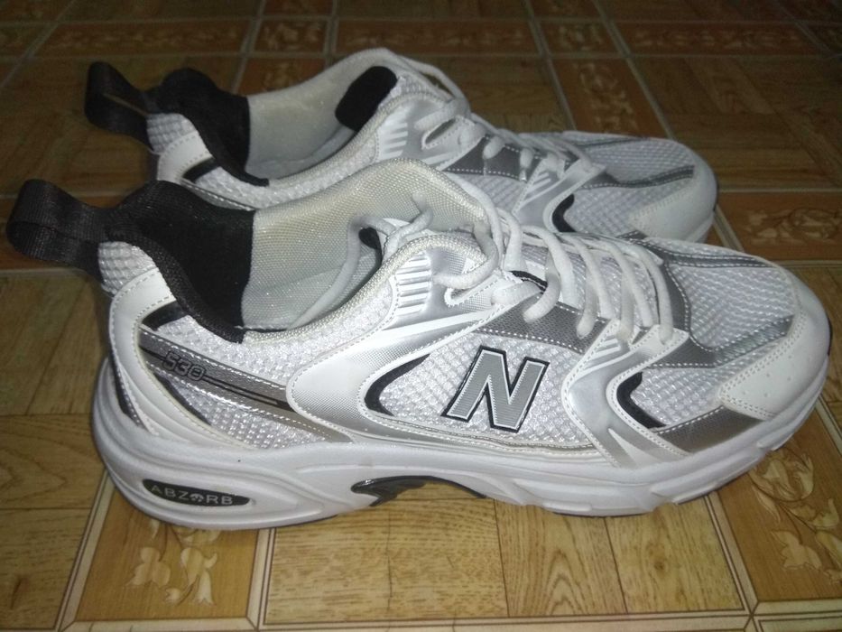 Кроссовки мужские