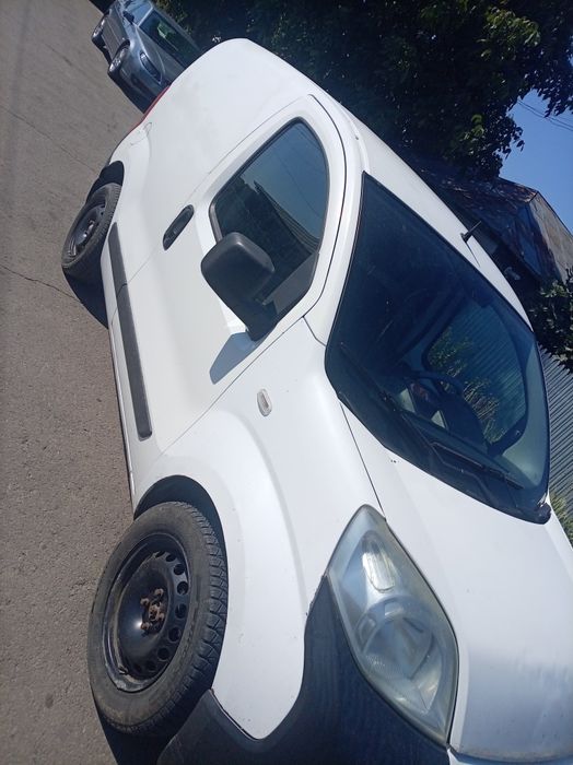 Închiriere dubă cu sau fara sofer Citroen Nemo 0751836783