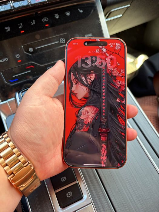 Продаю Iphone 17 pro