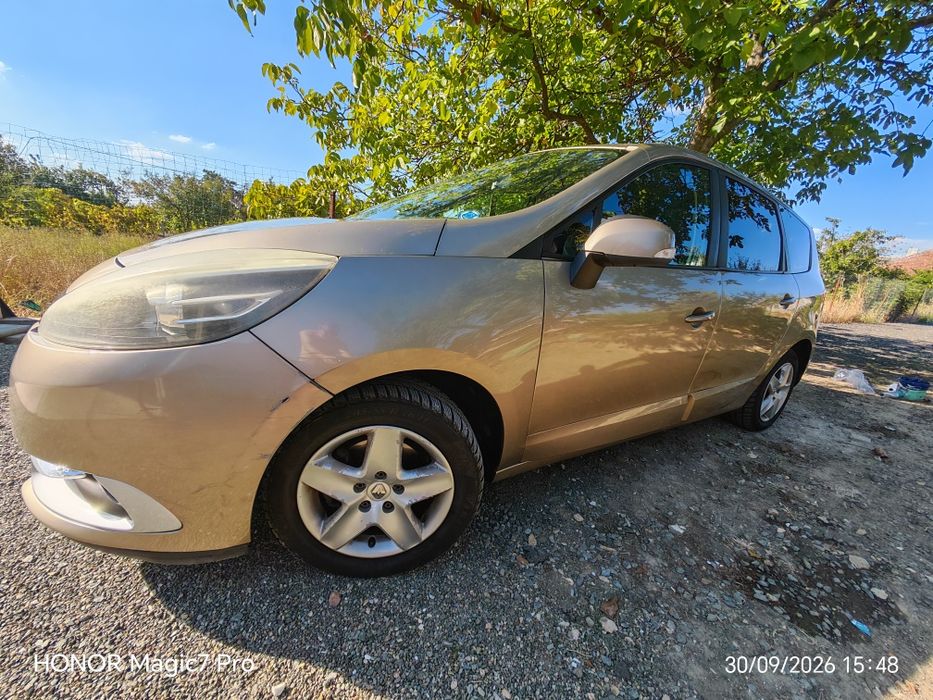 RENAULT Grand Scenic 2014 — imagine 2