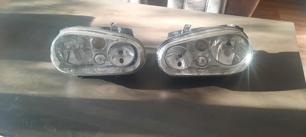 VW Golf 4 - фар , фарове