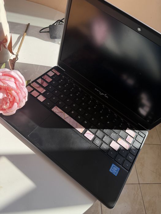 Laptop Myria impecabil