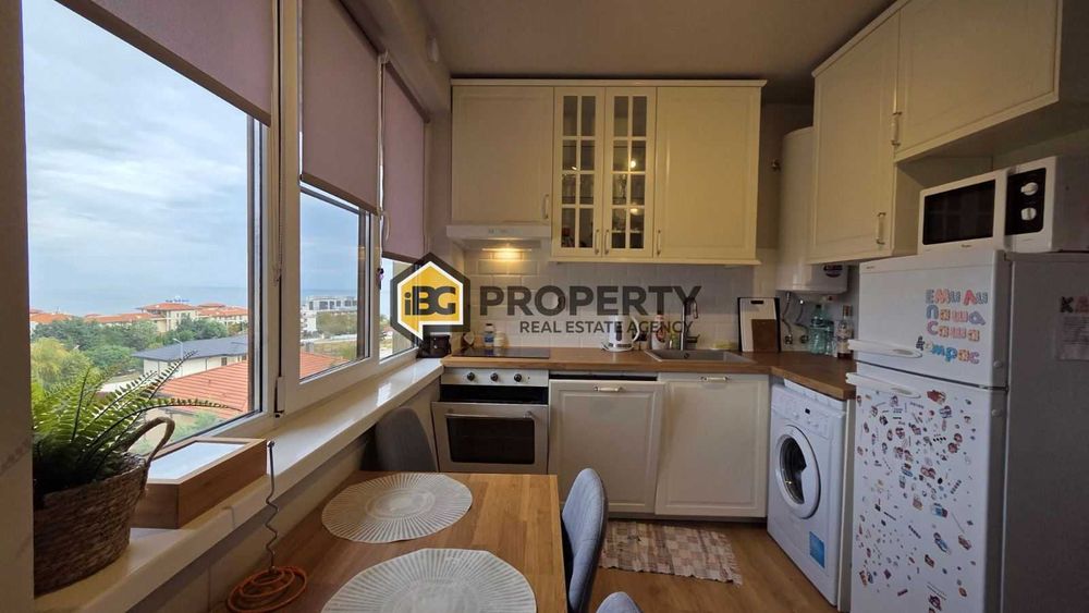 Продава се Двустаен апартамент в Бяла - 67 кв.м за 1187 €/кв.м - Снимка #1