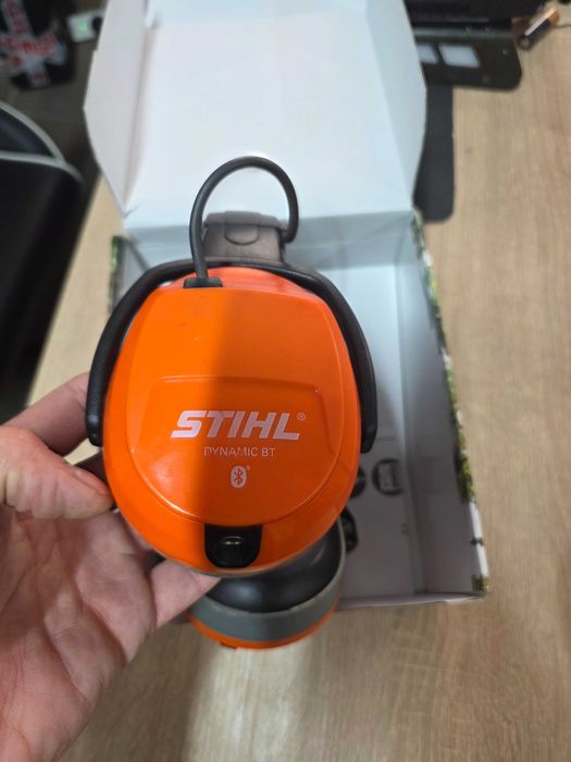 Casti de protectie auditiva Stihl cu Bluetooth
