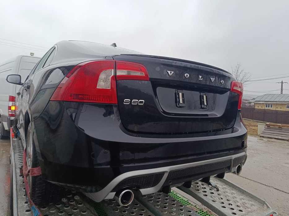 Bara spate Rdesign cu evacuare dubla inclusa OEM VOLVO S60 V60