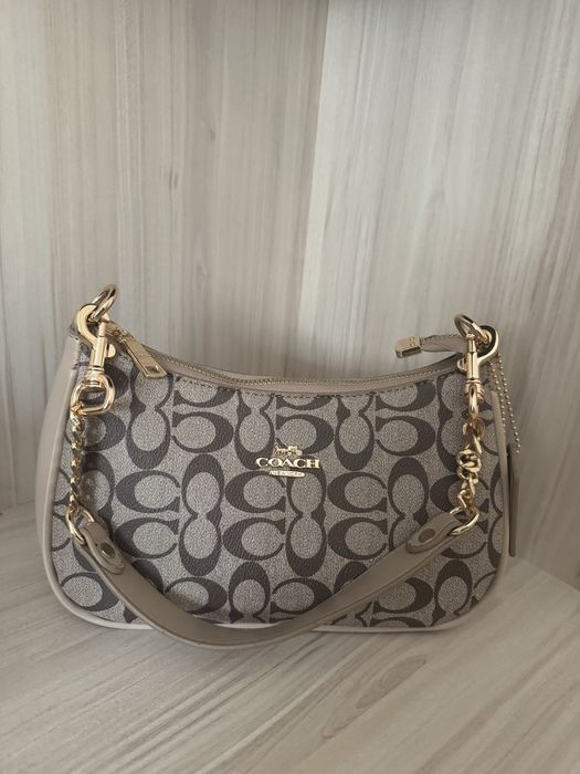 Дамска чанта Coach