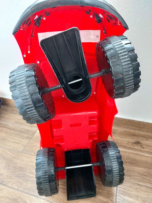 Детска кола ride on - lorelli със звуци