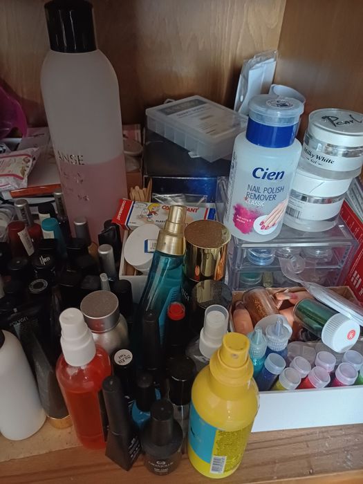 Tot ce trebuie pentru o manichiura