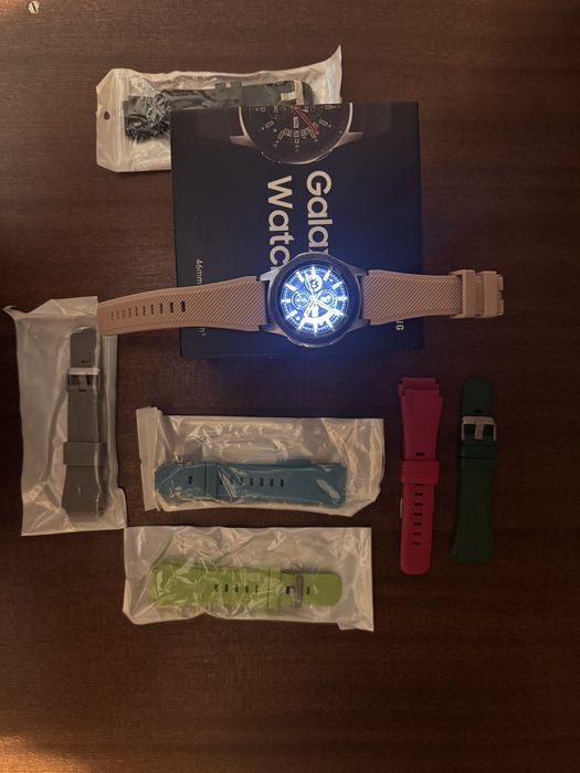 Samsung смарт часовник