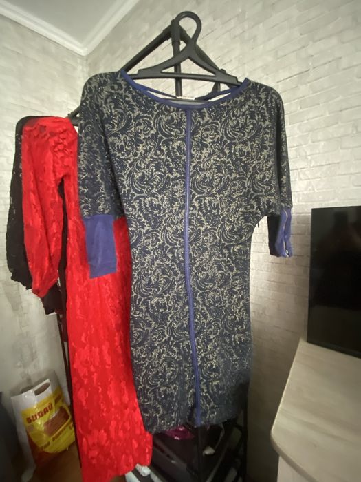 Продам женскую одежду