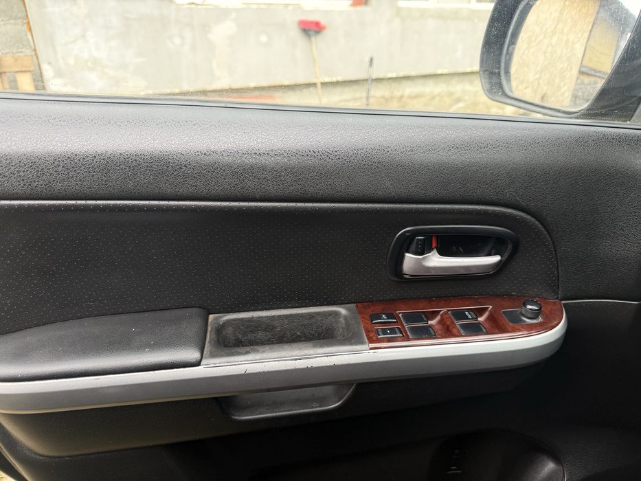 Vand suzuki grand vitara