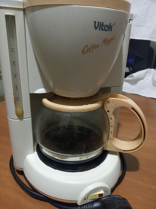Кофеварка,vitek,капельная