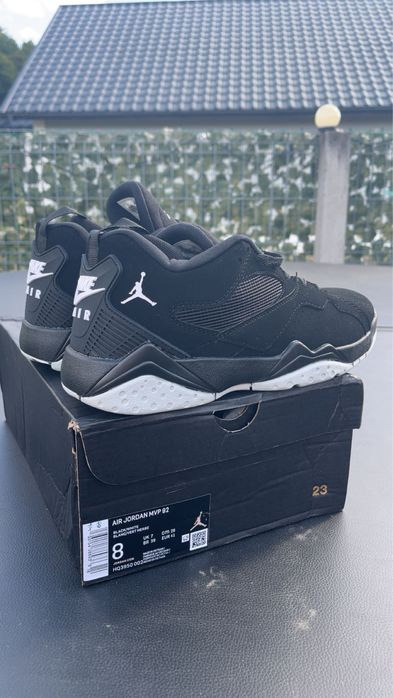 Vand adidasi nike AIR JORDAN MVP92 noi
