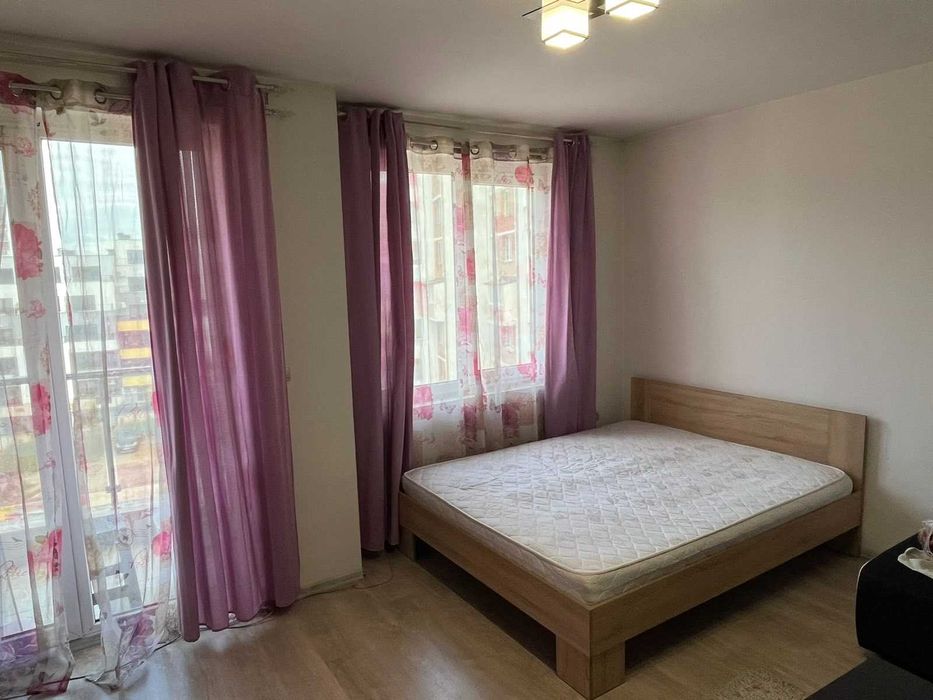 Дава се под наем Едностаен апартамент в София, Витоша - 43 кв.м за 440 € - Снимка #1