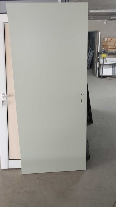 Итериорни врати безфалцови - таблена врата без каси!