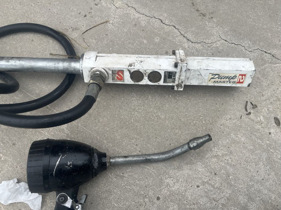 Pompa ulei pneumatica