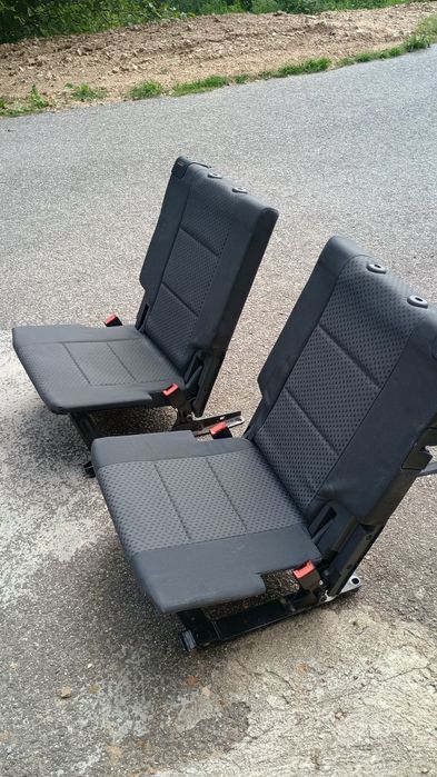 Седалки за vw touran