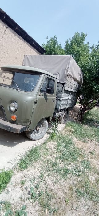 Уаз 3303 сотилади. Срочно!!!