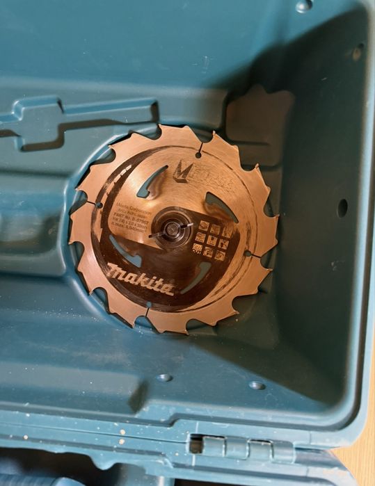 Fierastrau circular Makita HS7611K, 1600 W, Ø 190 mm
