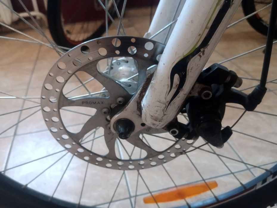 Велосипед Merida тормоза не работают