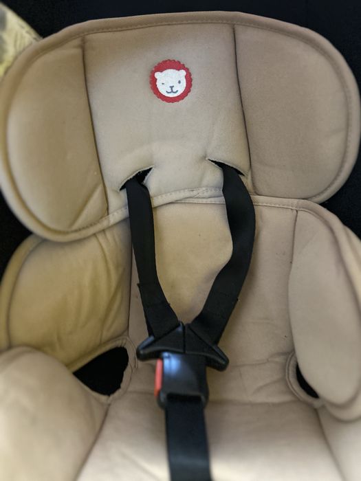 Scaun auto bebelusi in stare foarte buna