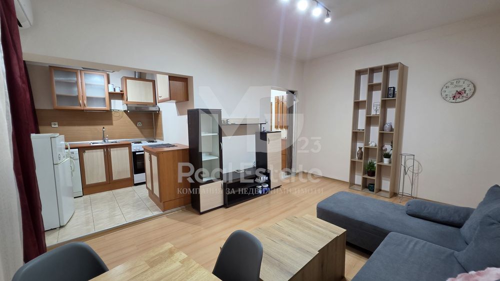 Продава се Двустаен апартамент в Пловдив, Съдийски - 49 кв.м за 2205 €/кв.м - Снимка #2