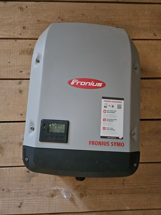 Invertor Fronius Symo 5-0-3M, cu contorul inteligent de 65A-3 și manag