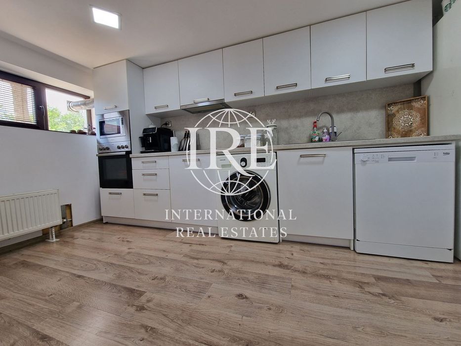 Продава се Къща в с. Ловчанци, Област Добрич - 180 кв.м за 652 €/кв.м - Снимка #7