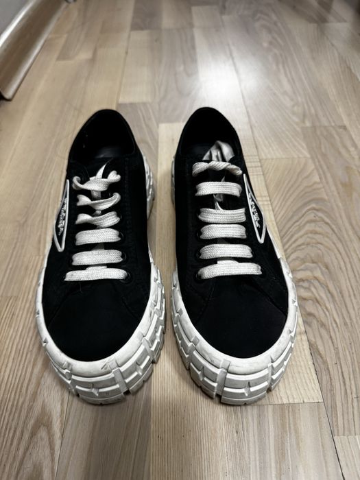 Кеды Prada оригинал 35 рр