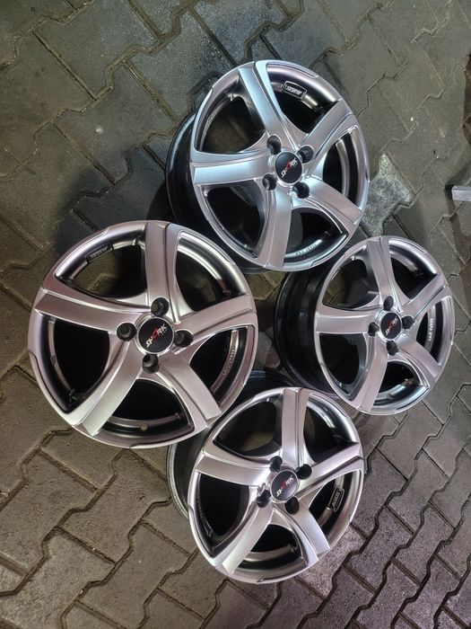 Set 4buc jante Al R15 Fiat Punto, Qubo,500.