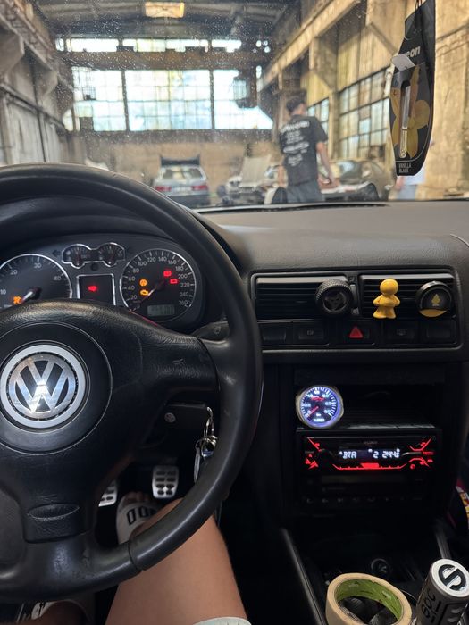volkswagen golf 4