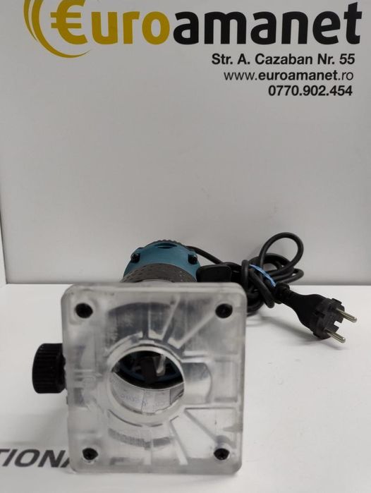 Freza electrica pentru lemn, Makita 3711, 530 W, 32000 rpm, 42 mm -I-