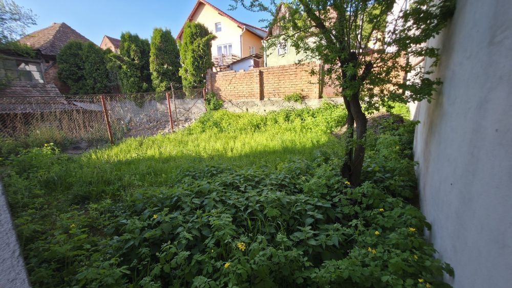 De vânzare casă strada Codrului