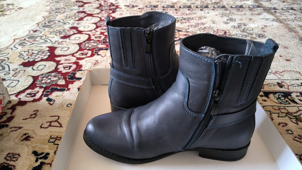 Продам кожаные сапоги, размер 37