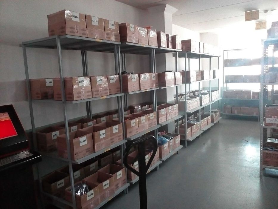 Изготовление складских и офисных стеллажей