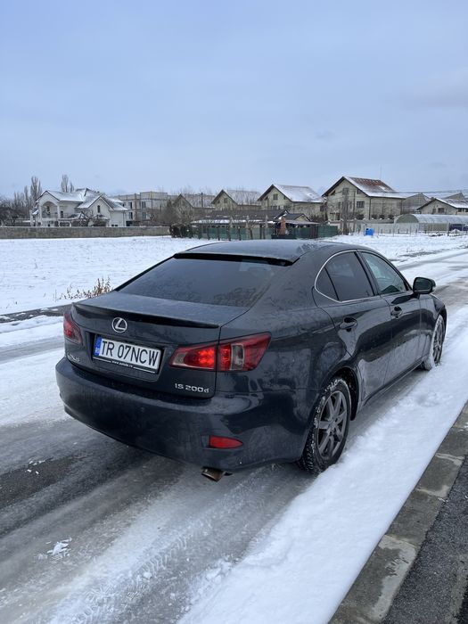 Vand Lexus IS200d