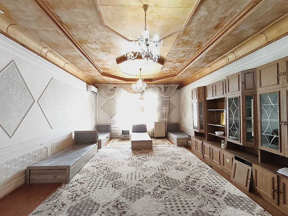 Yu  Продаётся дом на 8 сотках, м. Намданак, напротив ресторана Эльбрус