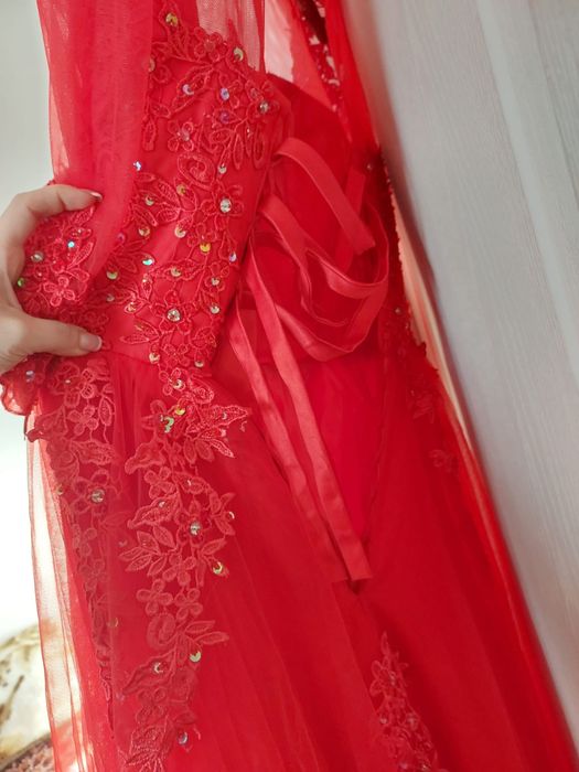 Superba rochie eleganta, de nașă, banchet