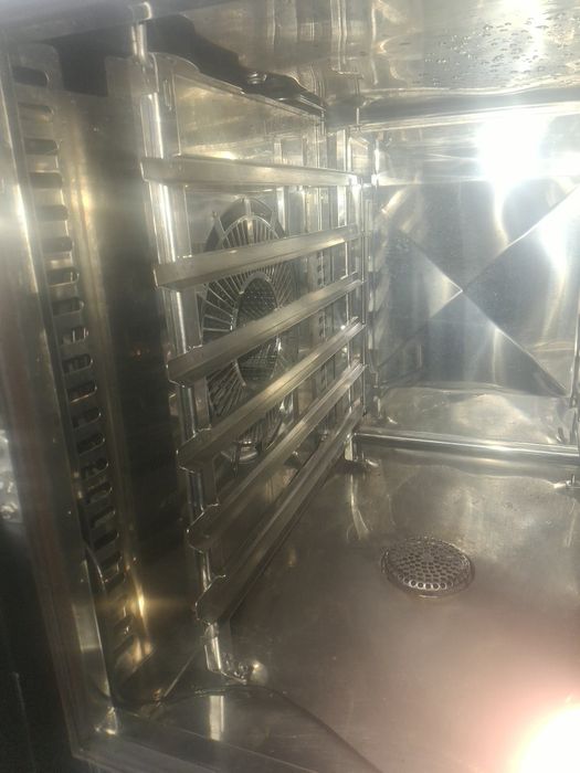 Конвектомат рационал SCC 6 тави
