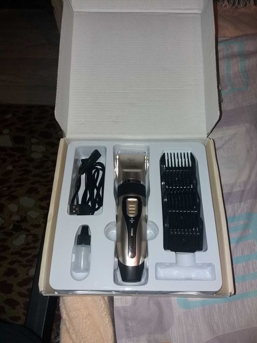 Продам машинку для стрижки животных