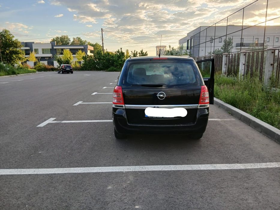 Opel zafira 1.9.