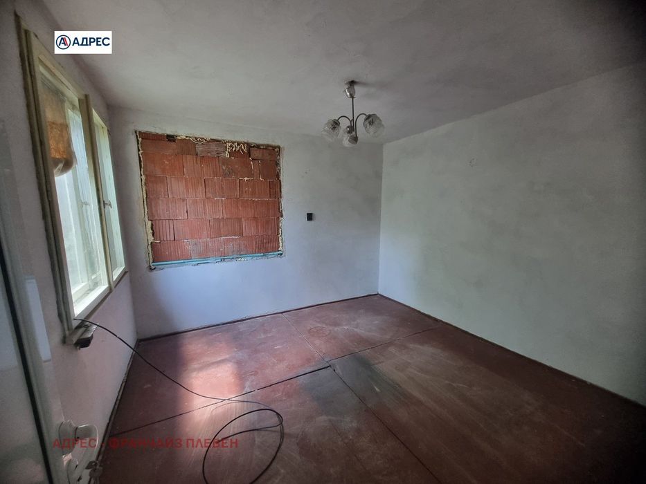 Продава се Къща в с. Ясен, Област Плевен - 84 кв.м за 589 €/кв.м - Снимка #6