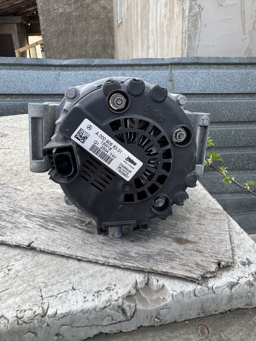 Генератор Mercedes 250A