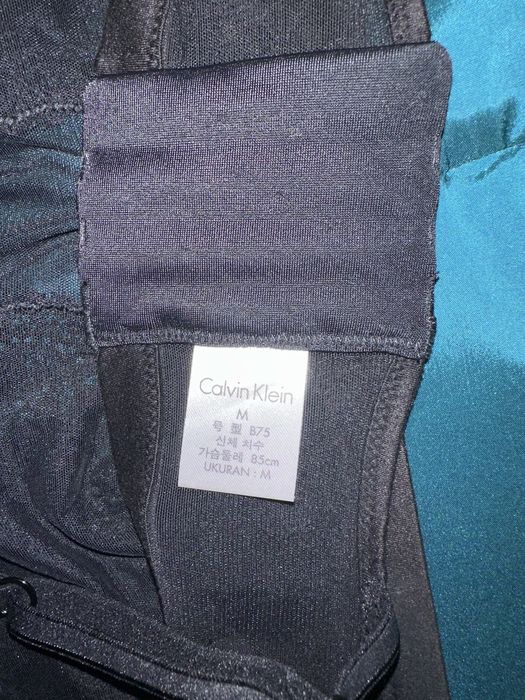 Продам бралетт черный