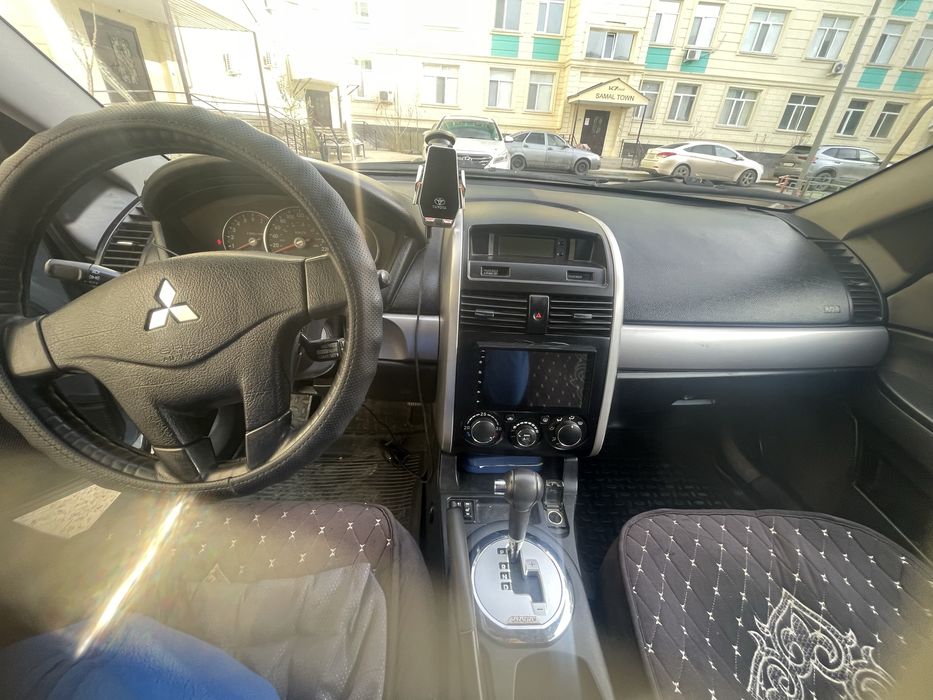 Митсубиси галант